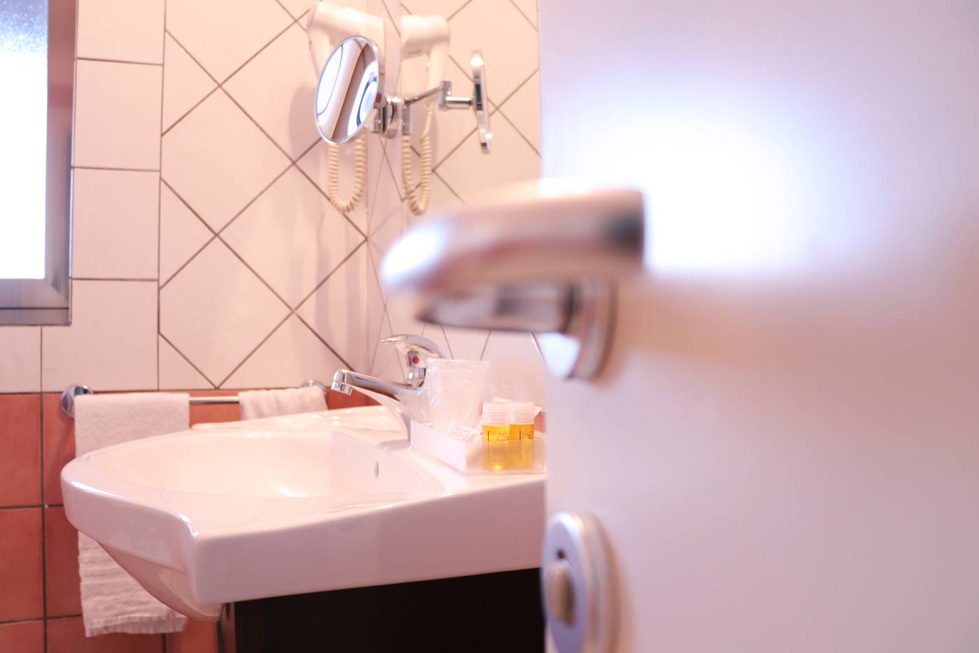 Ancora-Hotel-Room-23