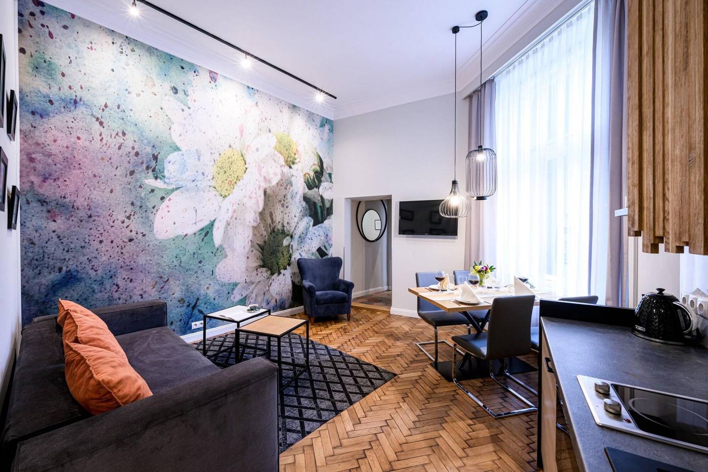 Arts-Apartments-Room-33