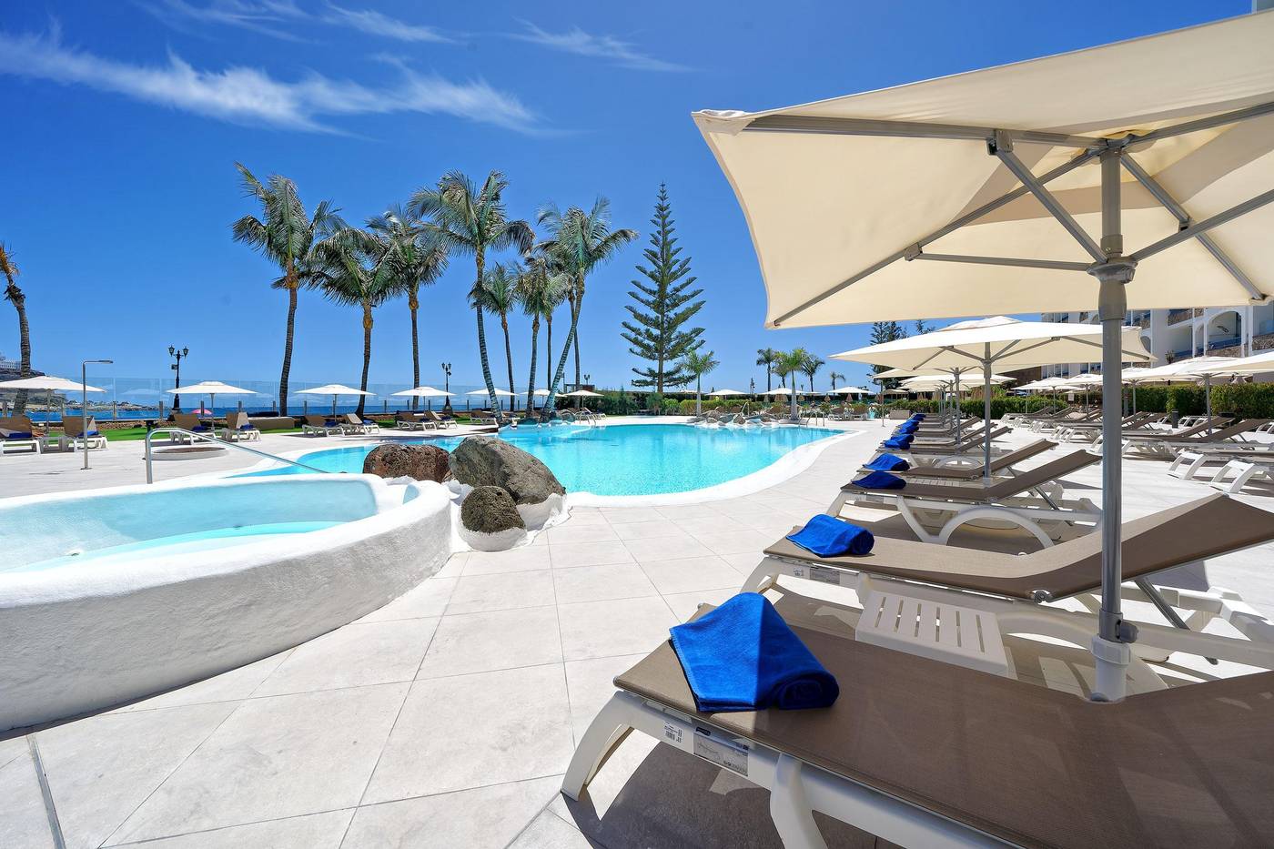 Labranda-Costa-Mog--n-Pool-7