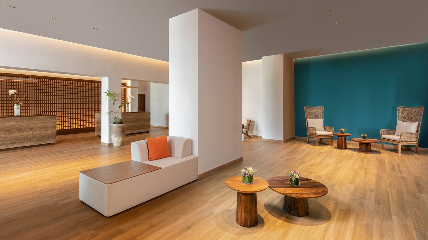 Secrets-Silversands-Riviera-Cancun-Lobby-59