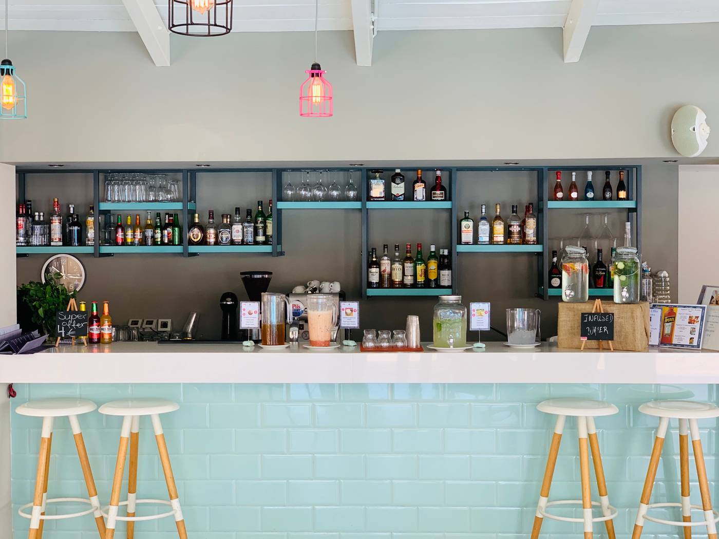 Aelius-Hotel---Spa---Sensus-Experience-Bar-53