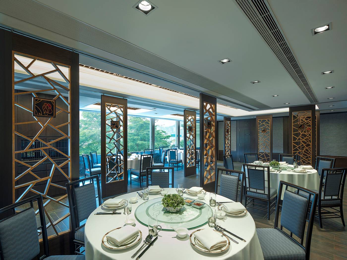 New-World-Millennium-Hong-Kong-Hotel-Restaurant-57