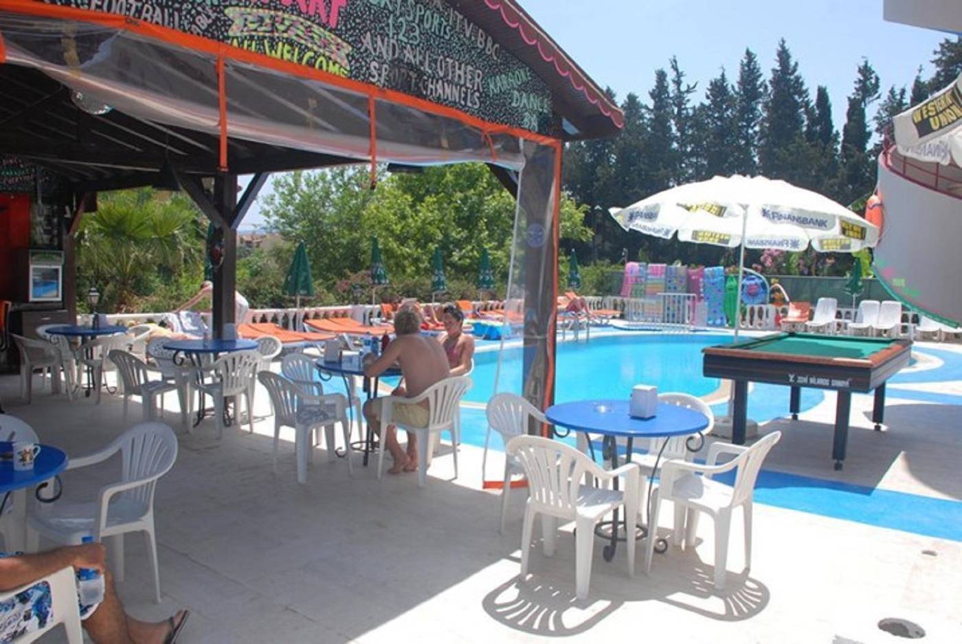 Musti-s-Family-Apart-Restaurant-3