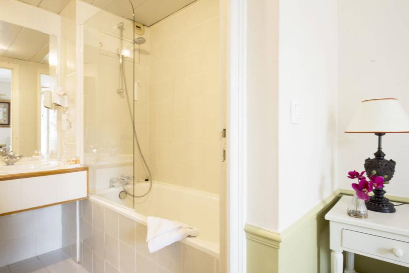 France-Louvre-Room-15