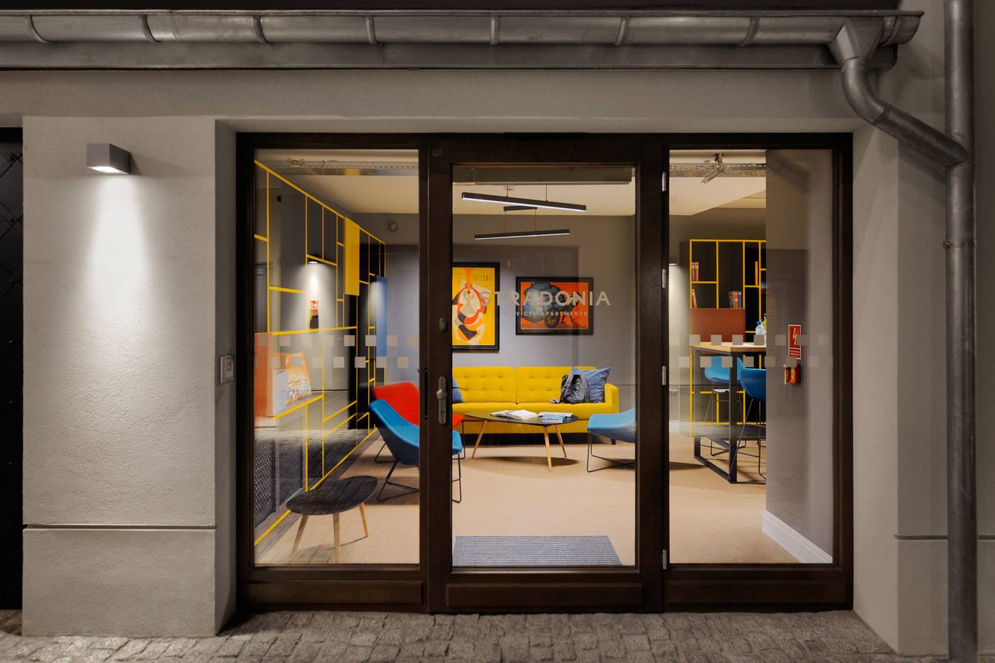 Stradonia-Serviced-Apartments-Lobby-14