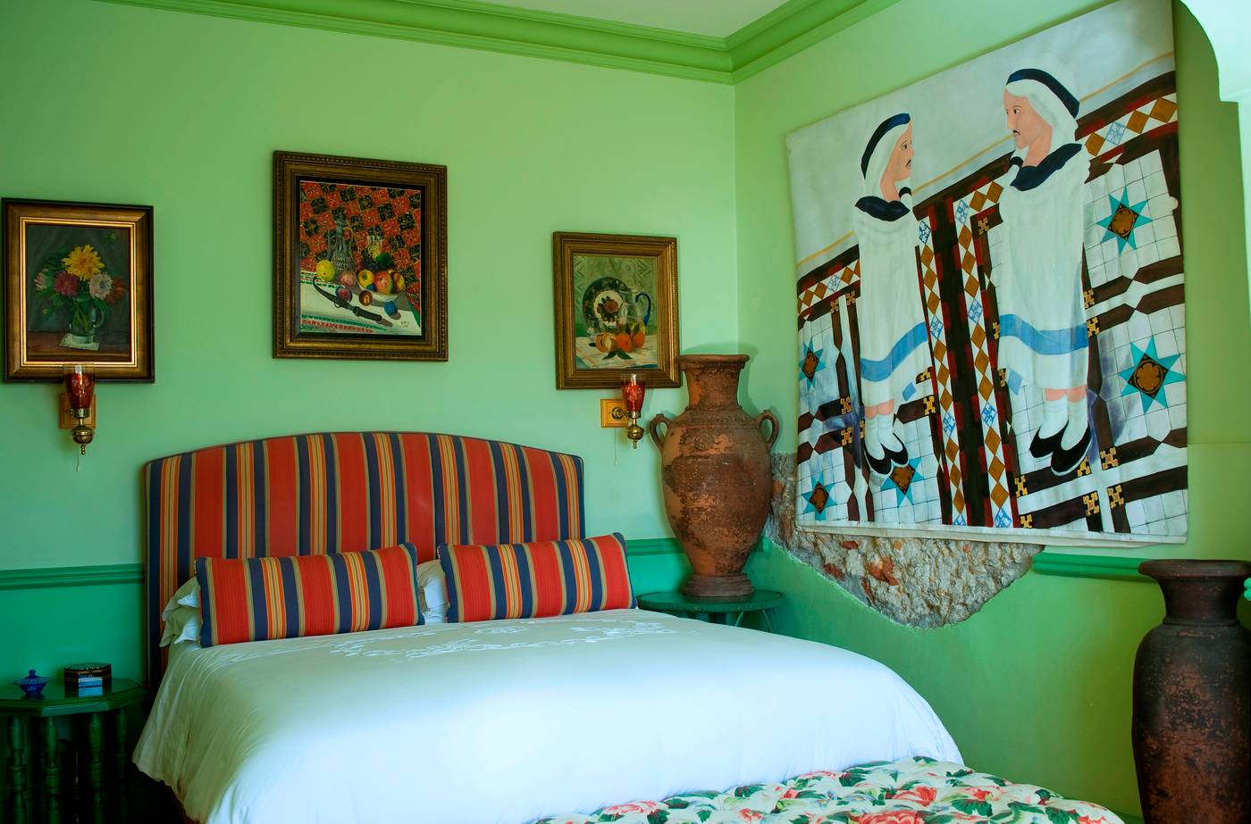 Colona-Castle-Room-9