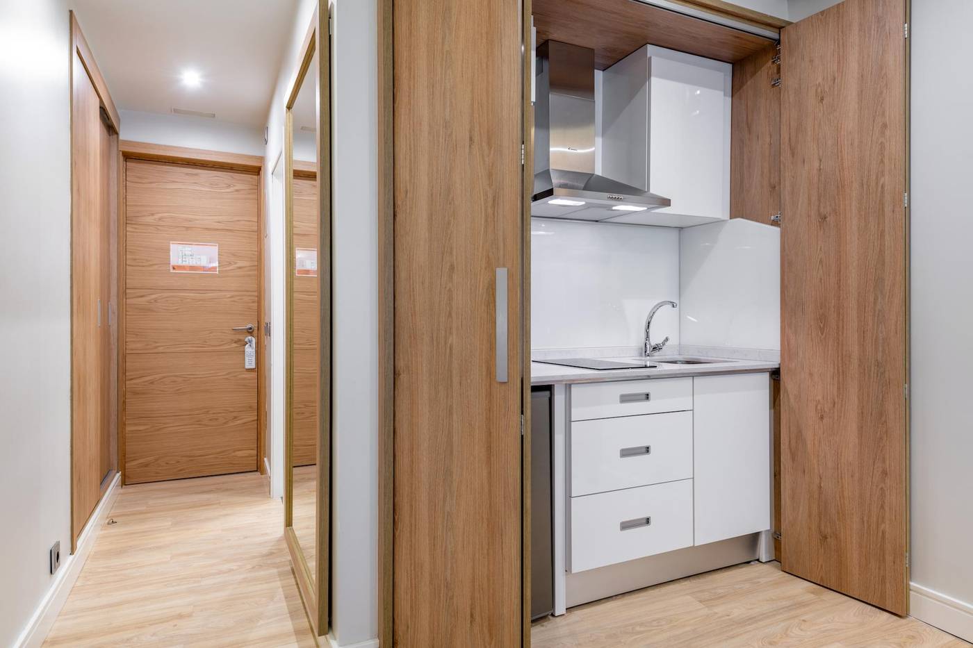 Espahotel-Plaza-de-Espana-Room-13