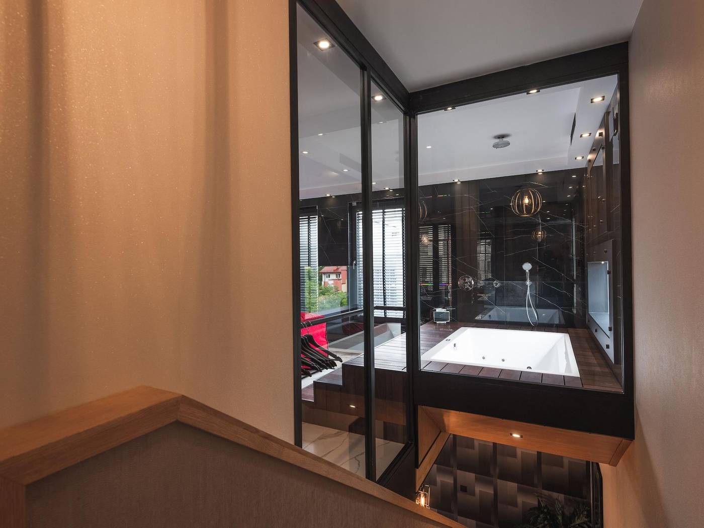 Art-Suites-Hotel-Room-1