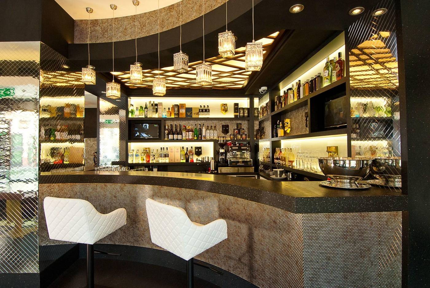 Myo-Hotel-Mysterius-Bar-13