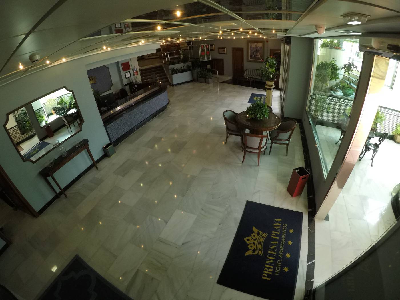 Princesa-Playa-Lobby-61