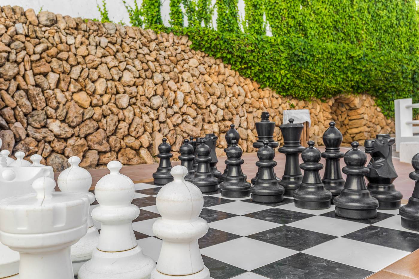 White-Sands-Beach-Club-Sports-and-Entertainment-13