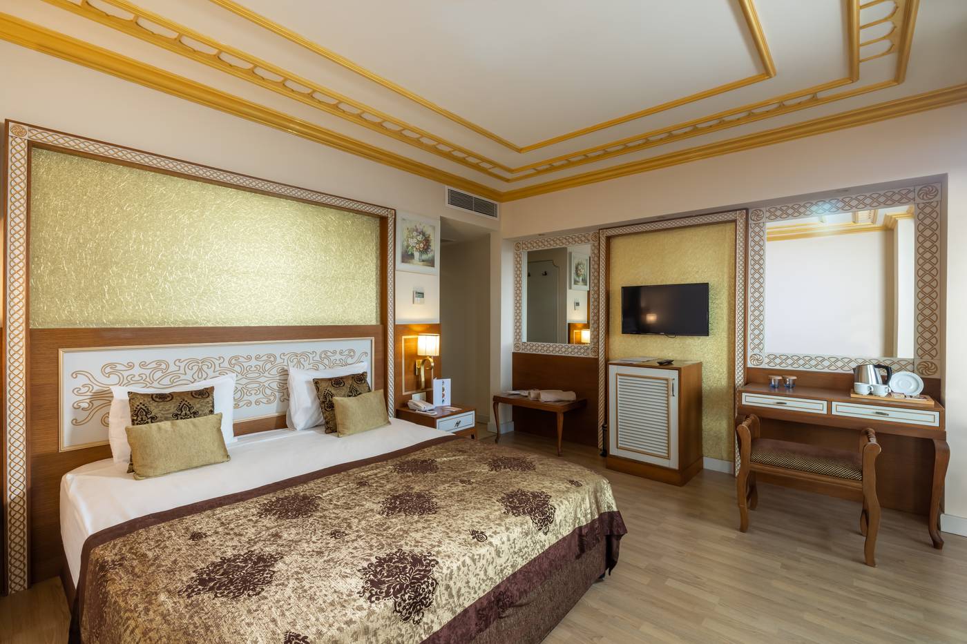 Diamond Excellence Resort & Spa