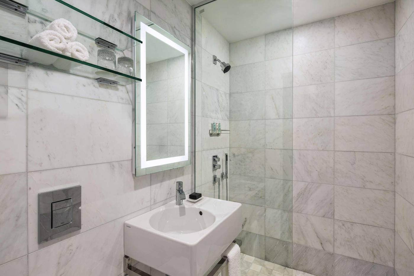 Dream-Midtown-Room-31