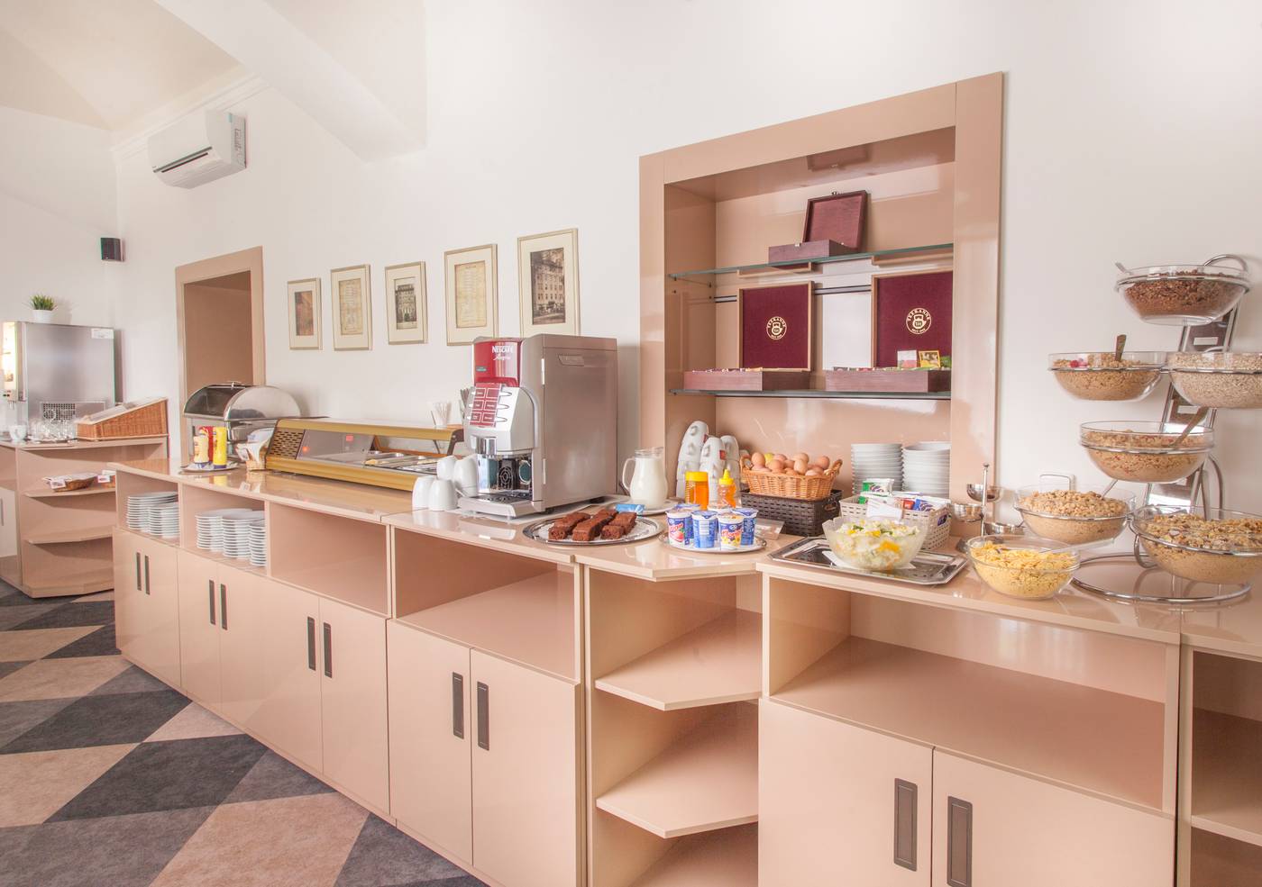 Hotel-Lunik-Restaurant-15