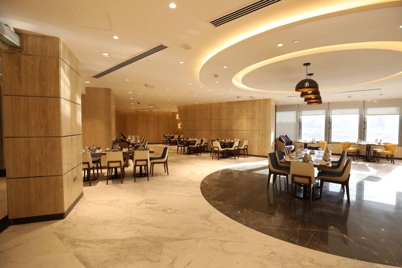 Vip-Hotel-Restaurant-4