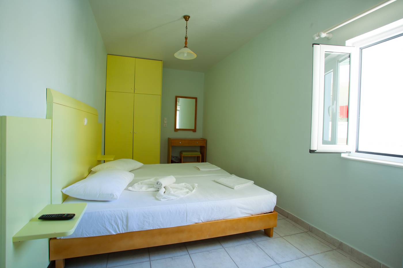 Kos-Bay-Room-10