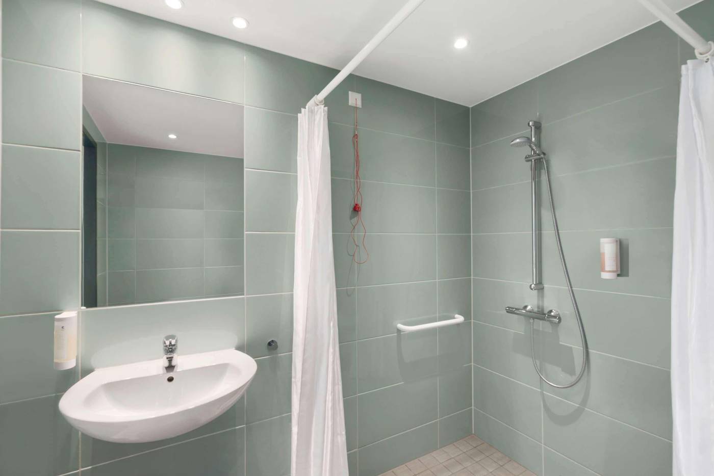 Super 8 Munich City West - Germany - München - Room - 7