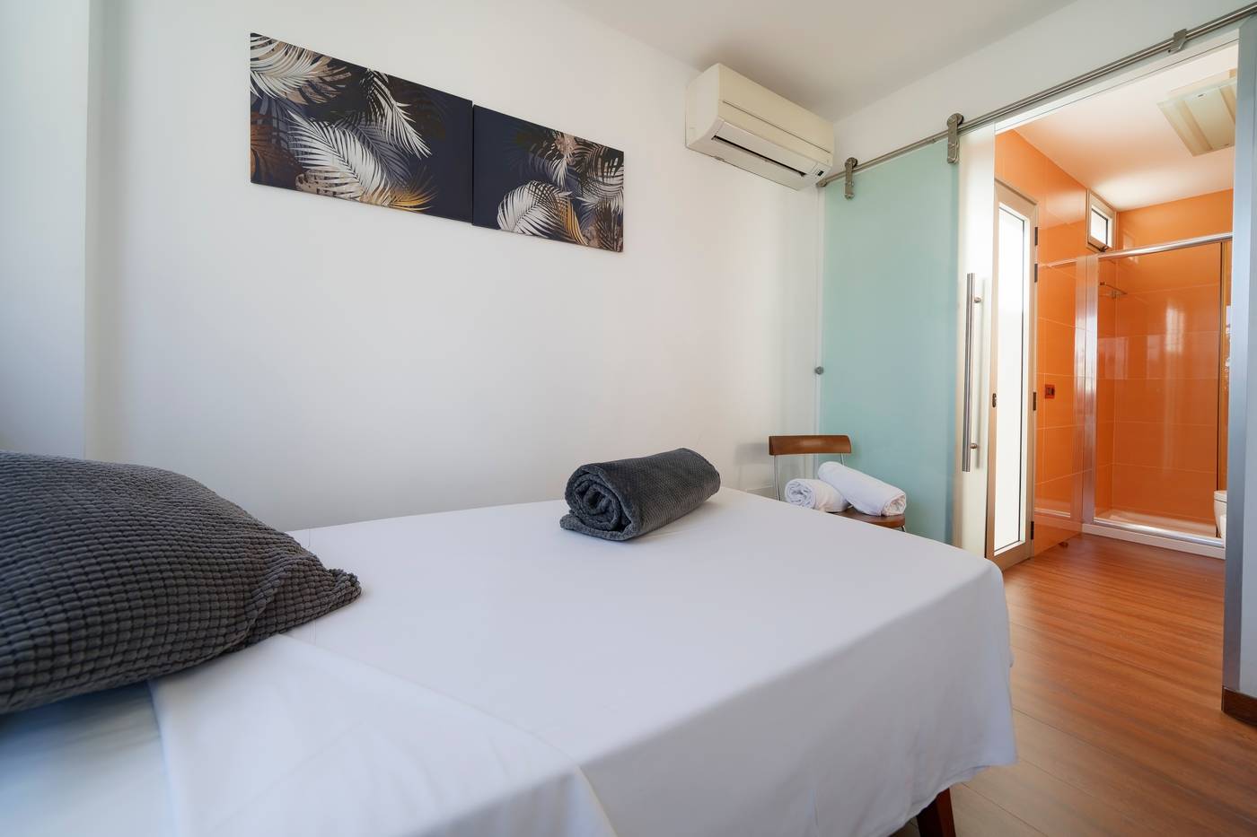 Apartamentos-Cocoteros-Room-17