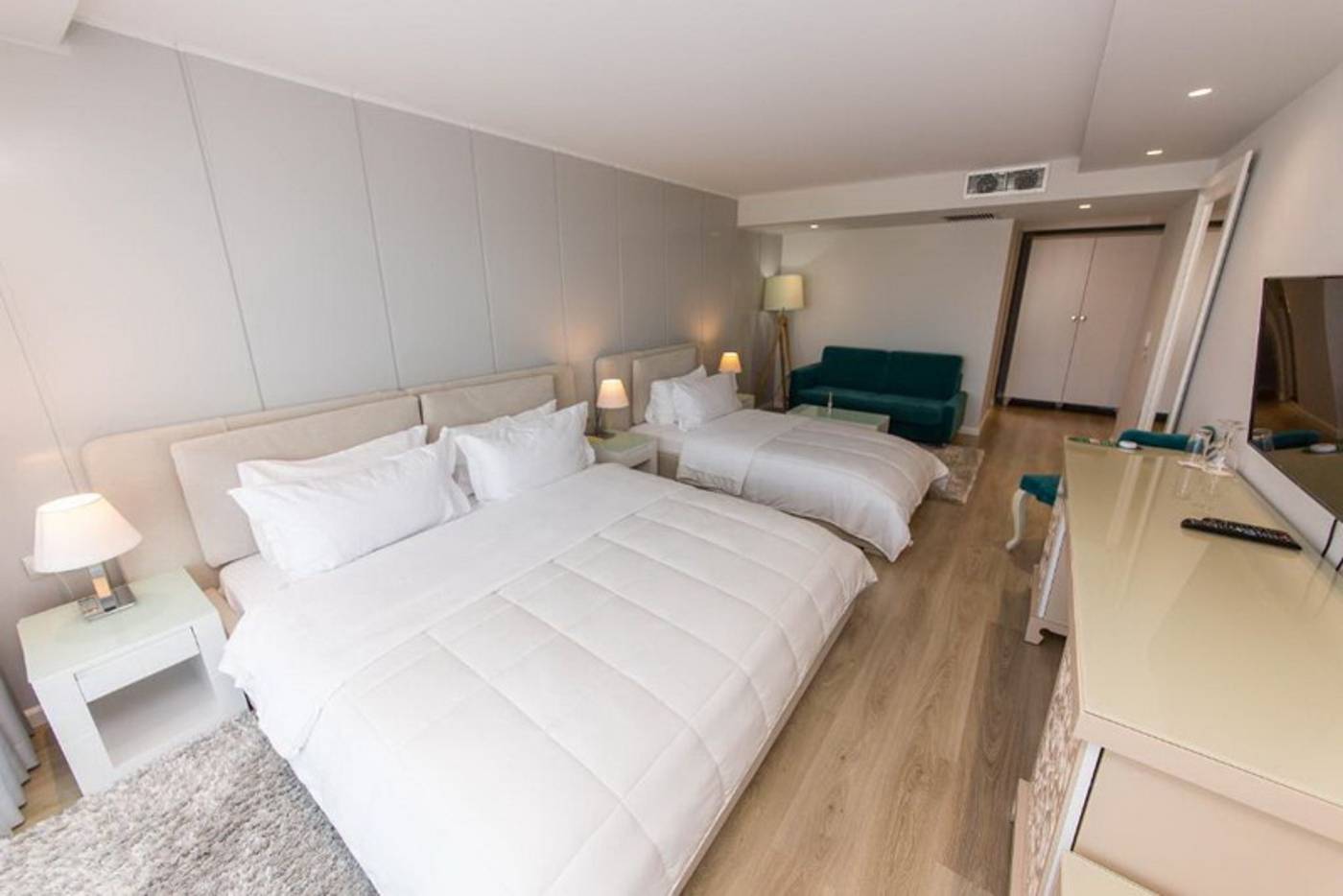 Demi Hotel-Albania-Sarande-Room-10