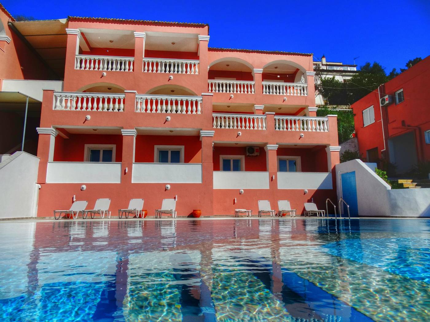 Paradiso-Aparthotel-General-view-2