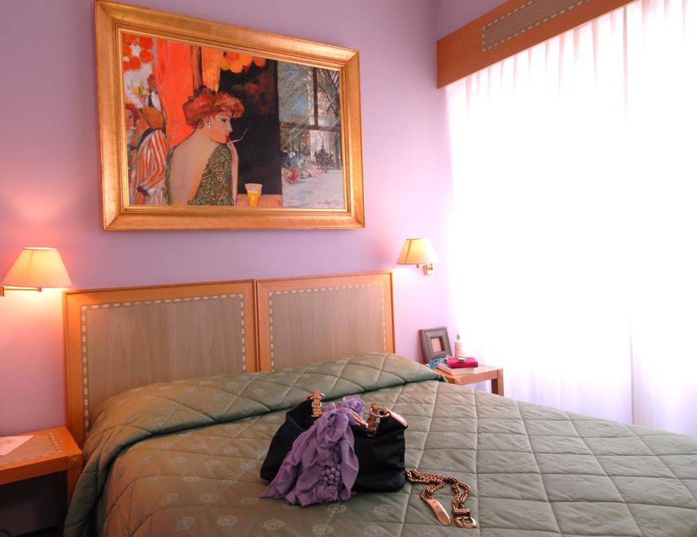 Touring Pisa-Italy-PISA-Room-5