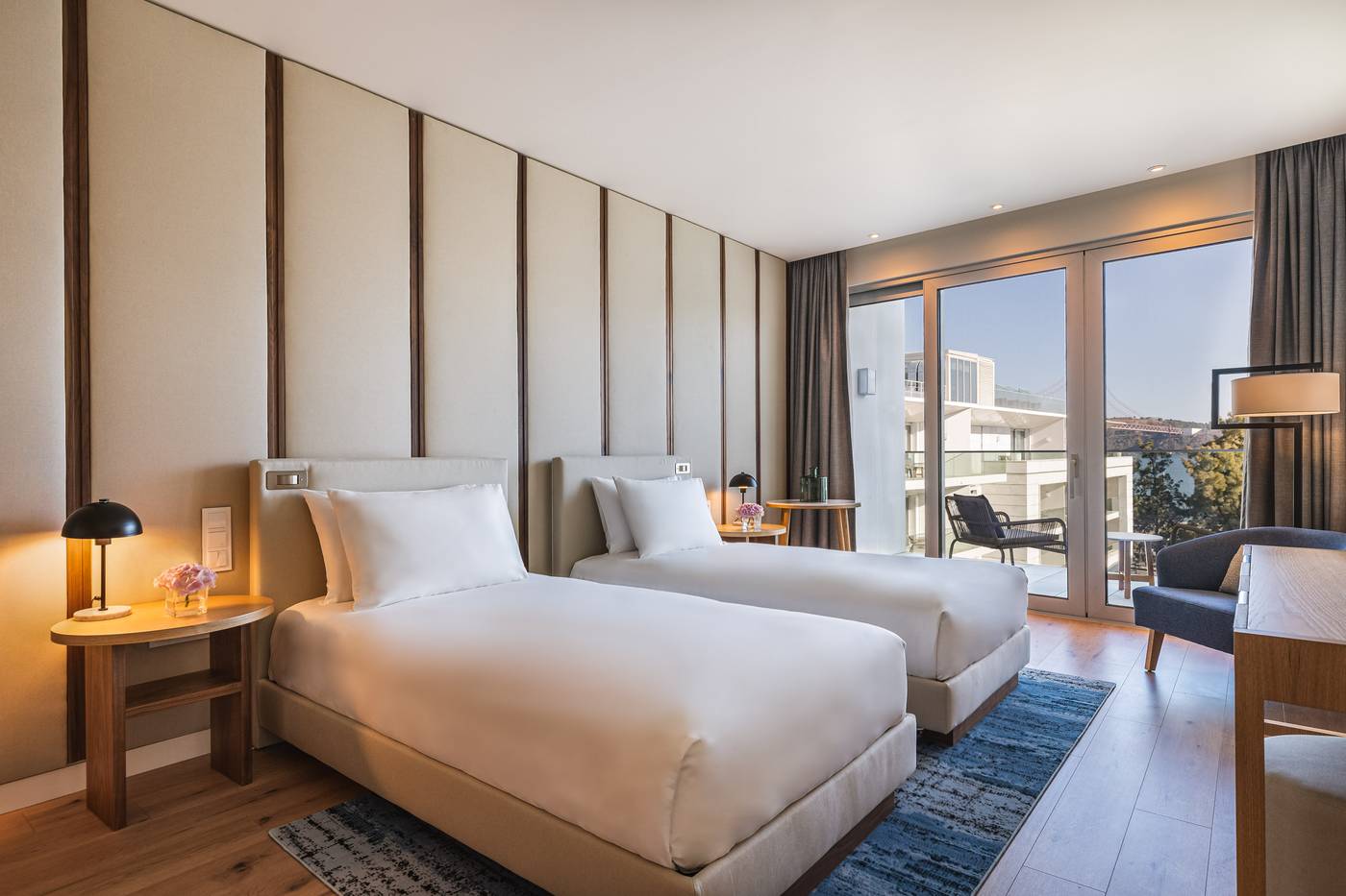 Hyatt-Regency-Lisbon-Room-18