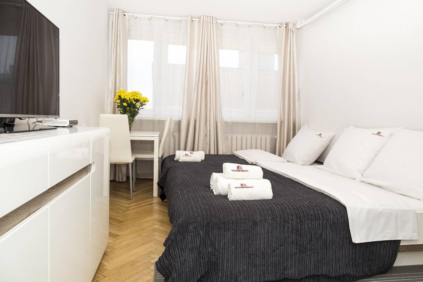 Hosapartments-City-Center-Room-20