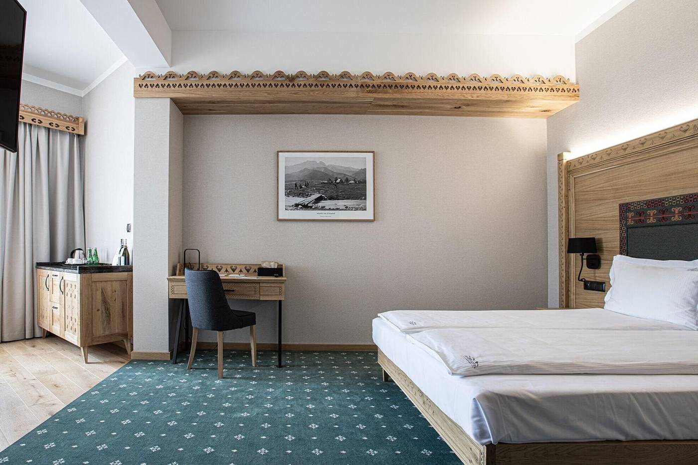 Aparthotel Cristina-Poland-ZAKOPANE-Room-9