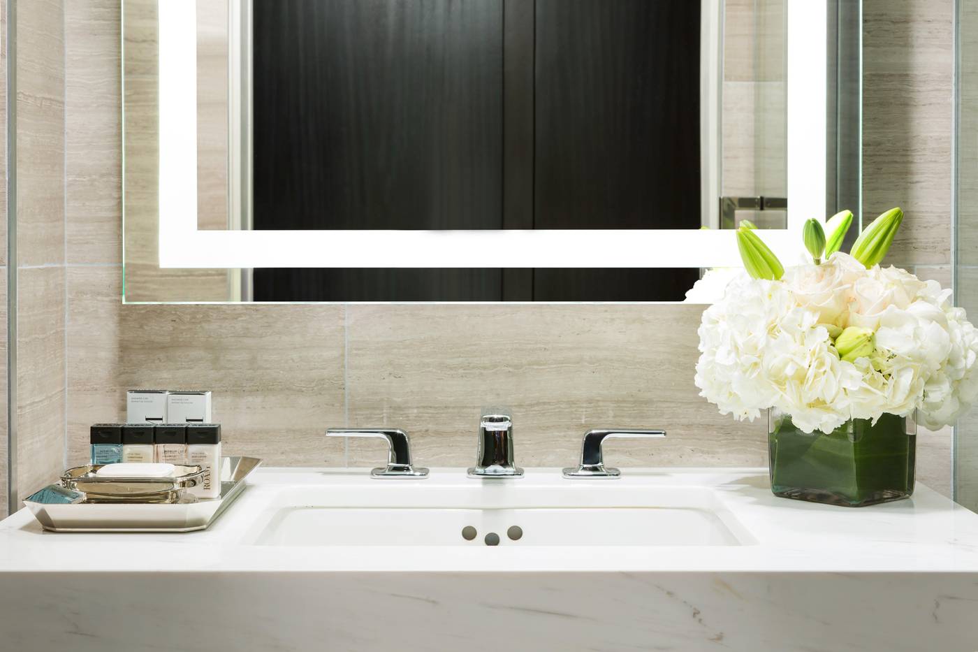 The-Manhattan-at-Times-Square-Hotel-Room-52