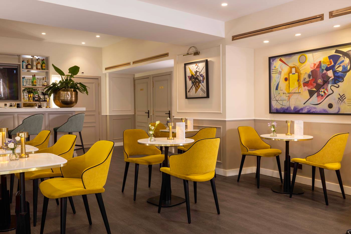 Park-Lane-Paris-Lobby-6