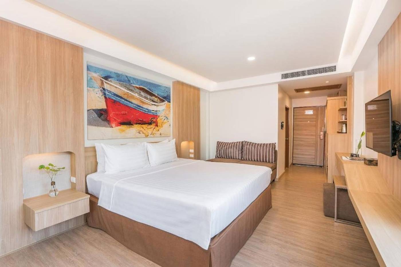 Chaba-Cabana-Beach-Resort---Spa-Room-28