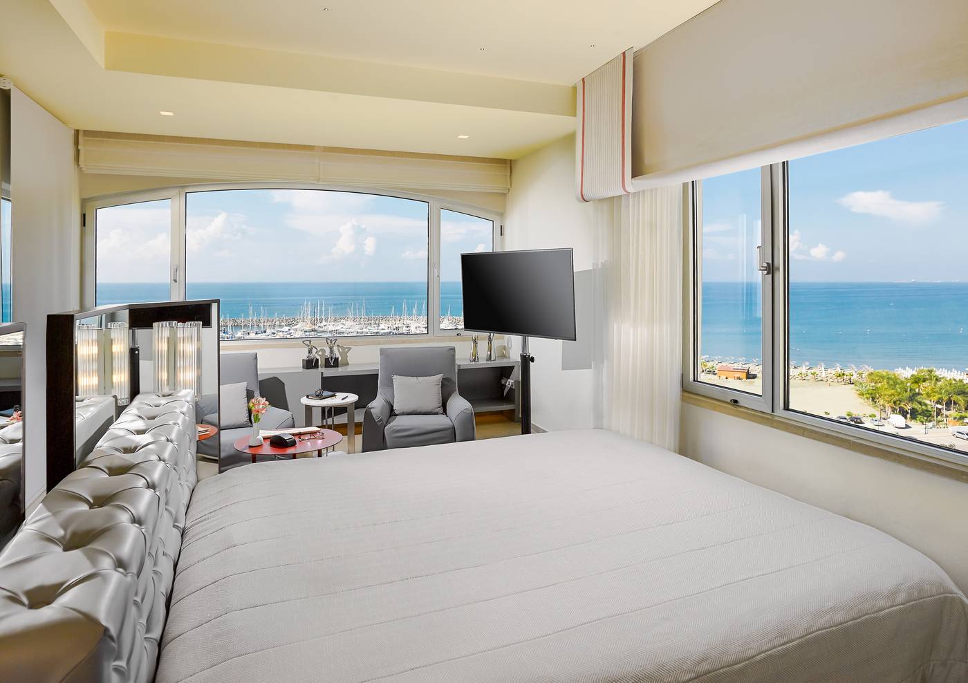 St--Raphael-Resort-Room-32