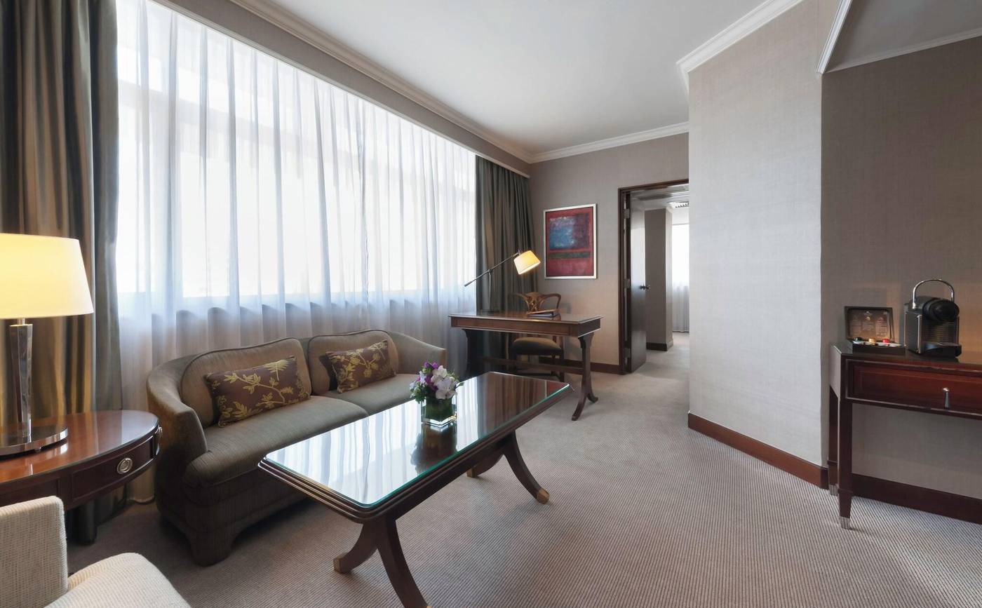 Marco-Polo-Hongkong-Hotel-Room-12