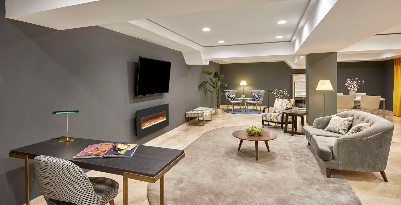 NH-Madrid-Balboa-Lobby-7