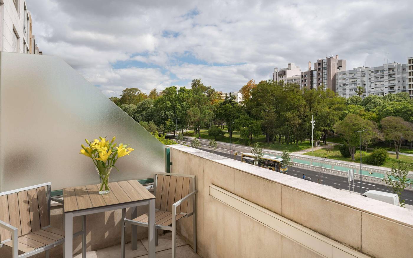 NH-Lisboa-Campo-Grande-Room-1