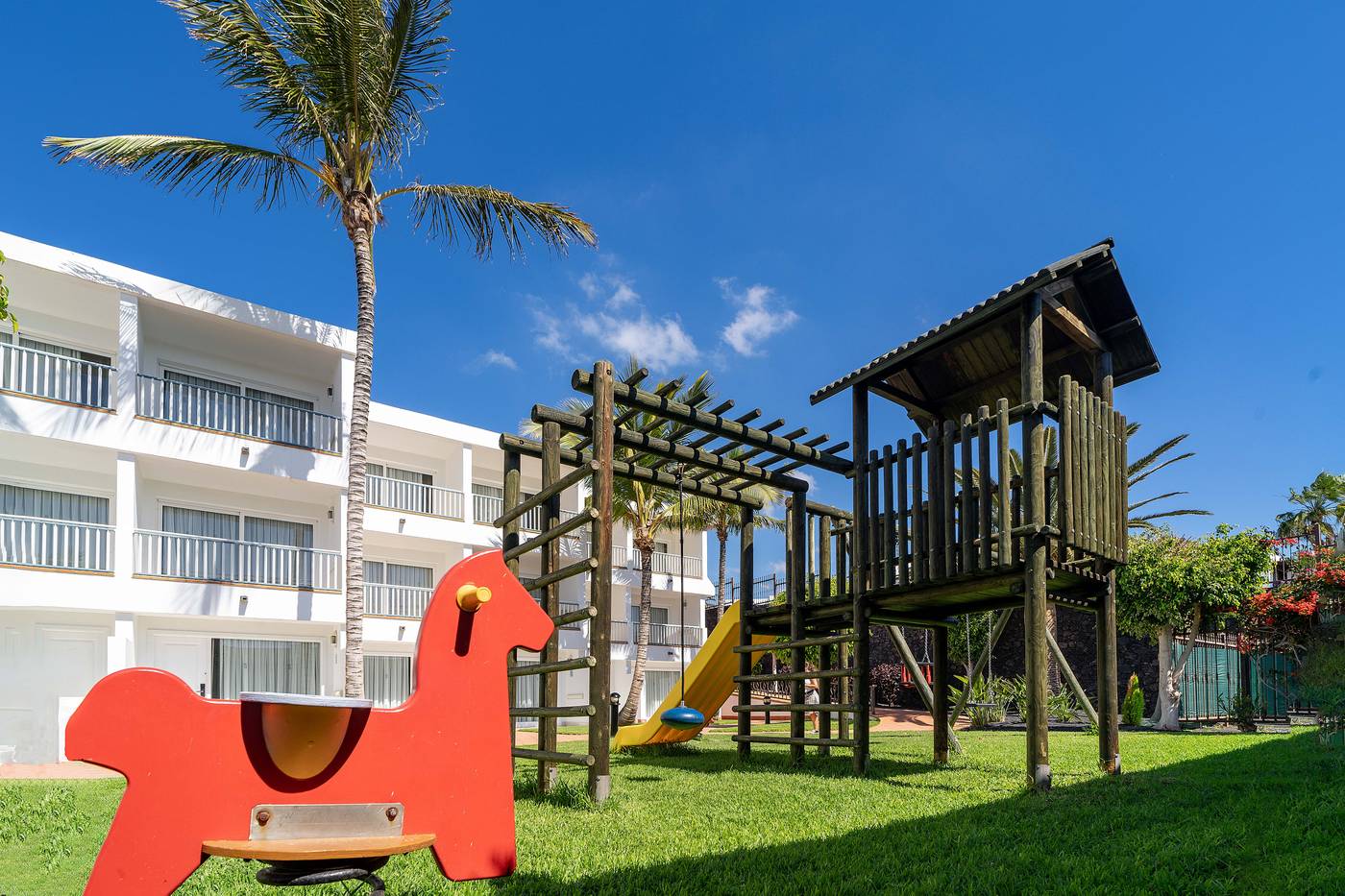 Plus-Fariones-Apartamentos-General-view-60