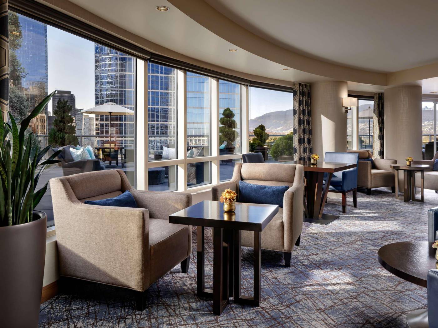 Fairmont-Waterfront-Room-6