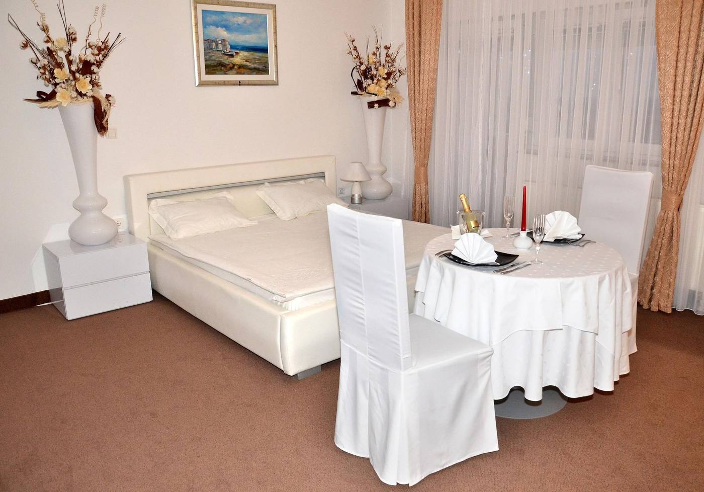 Rooms Elez-Croatia-ZAGREB-Lobby-3