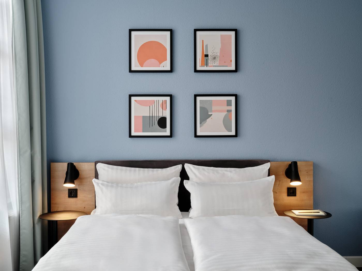 Hotel-City-B-Room-44