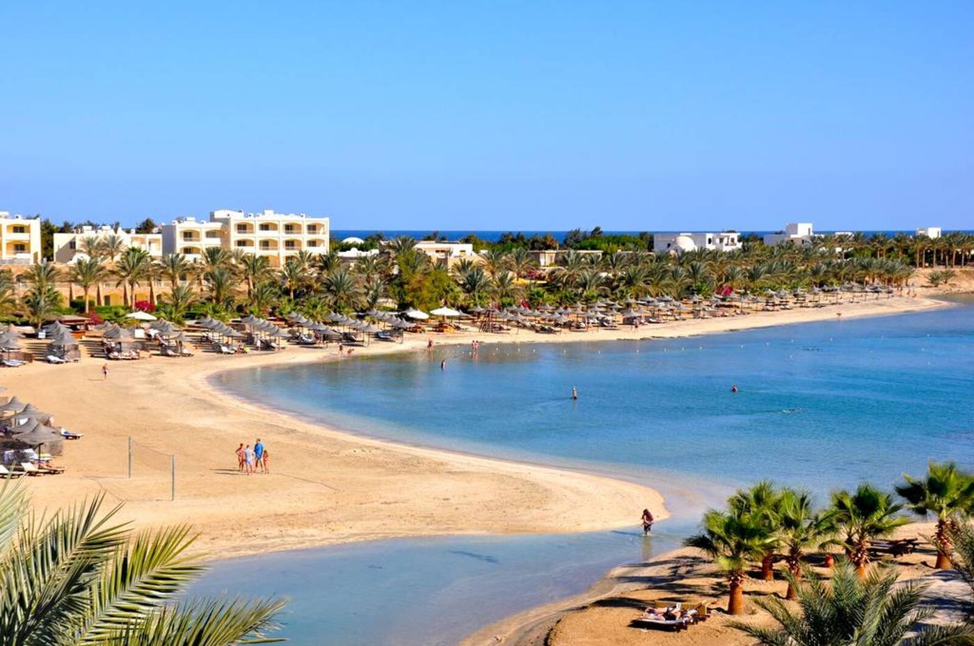 Brayka-Bay-Resort-Beach-21