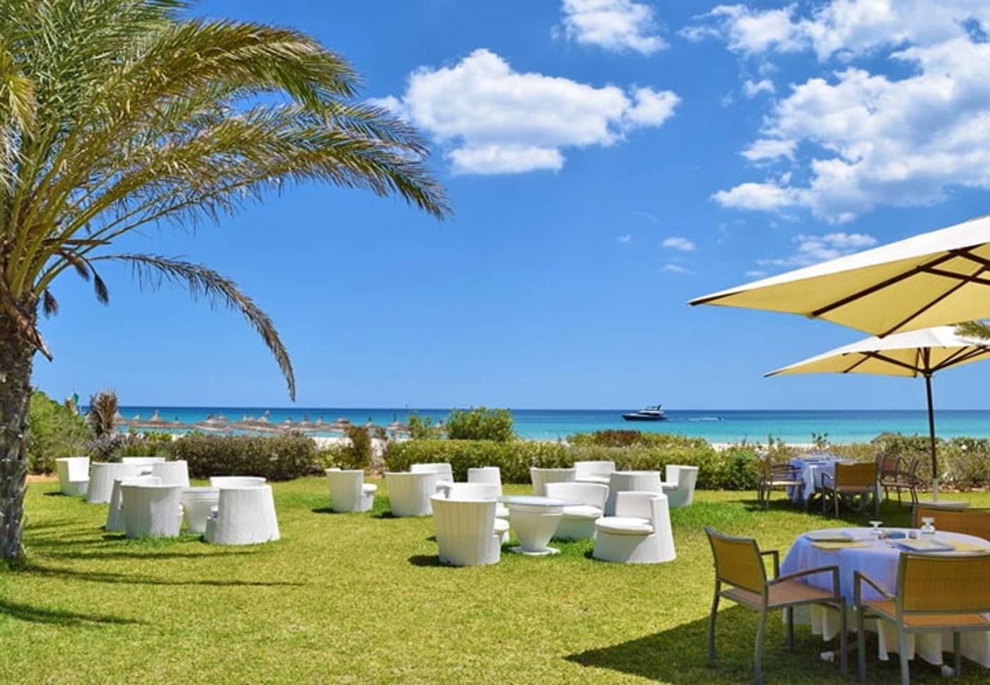 Blue Oceana Resort & Spa