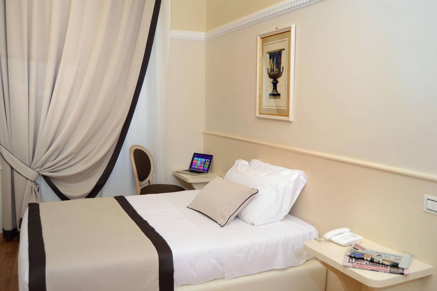 Grand-Hotel-Vittoria-Room-23