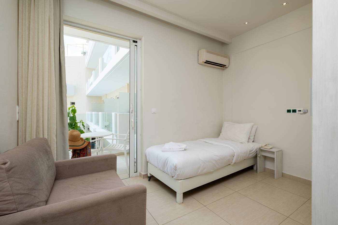 Dimitrios-Beach-Hotel-Room-30