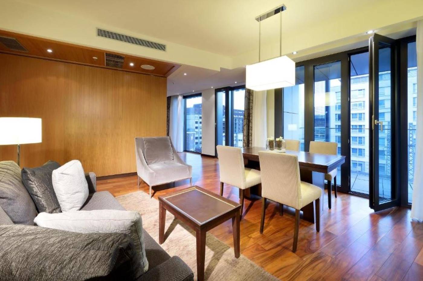 Eurostars-Berlin-Room-35