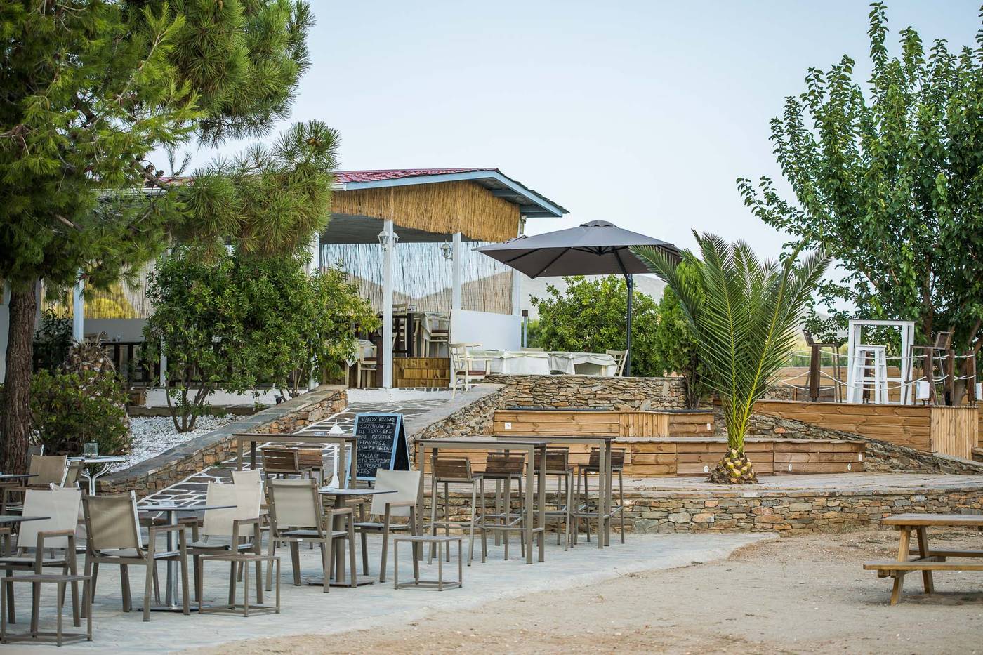 Coral-Blue-Beach-Bar-35