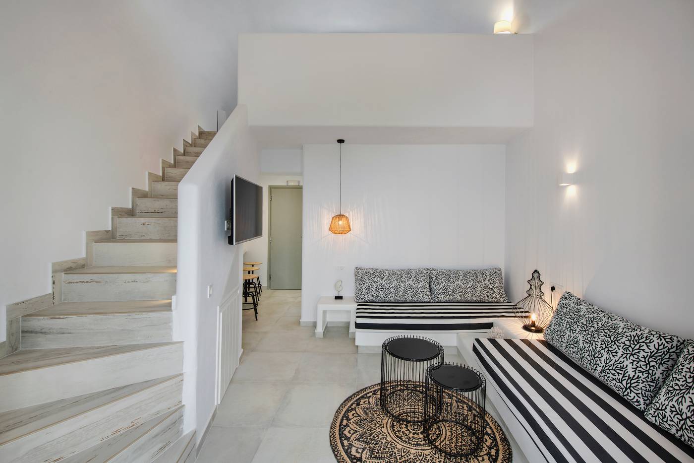 Seven-Suites-Room-52