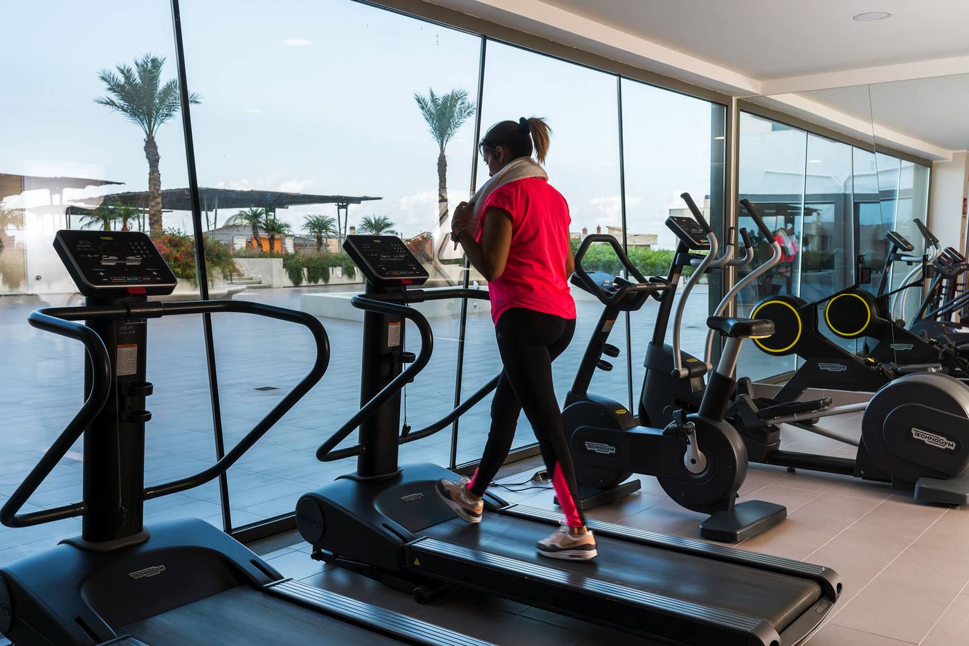 Saracen-Sands-Hotel---Congress-Centre-Sports-and-Entertainment-74