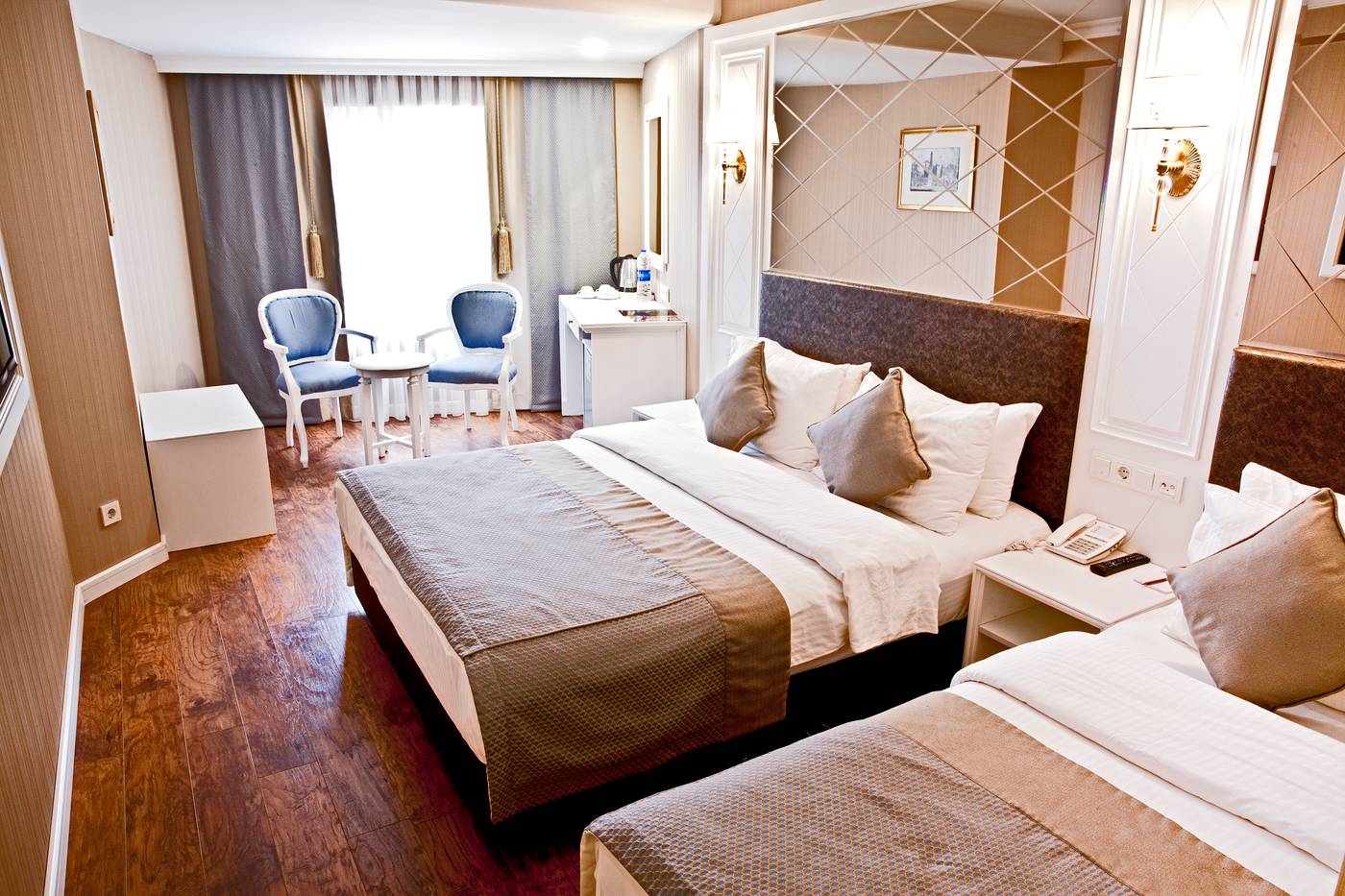 Seres-Hotel-Room-4
