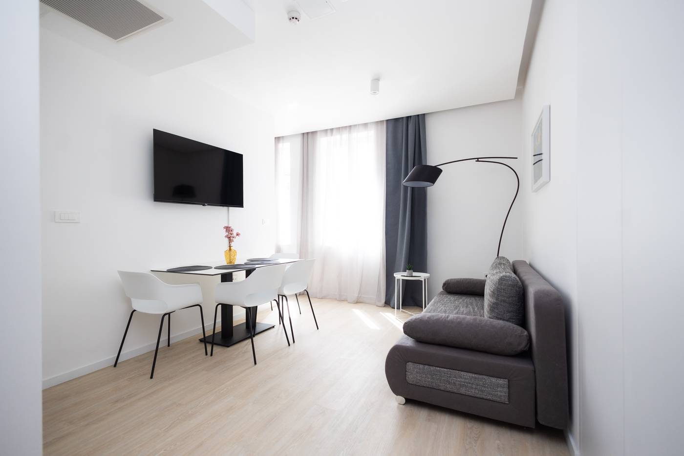 Kula & The Top-Croatia-Zagreb-Room-6