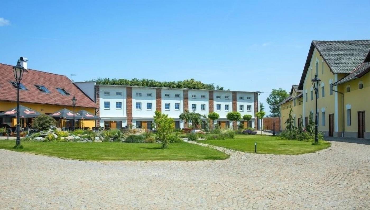 Statek-1738-General-view-2